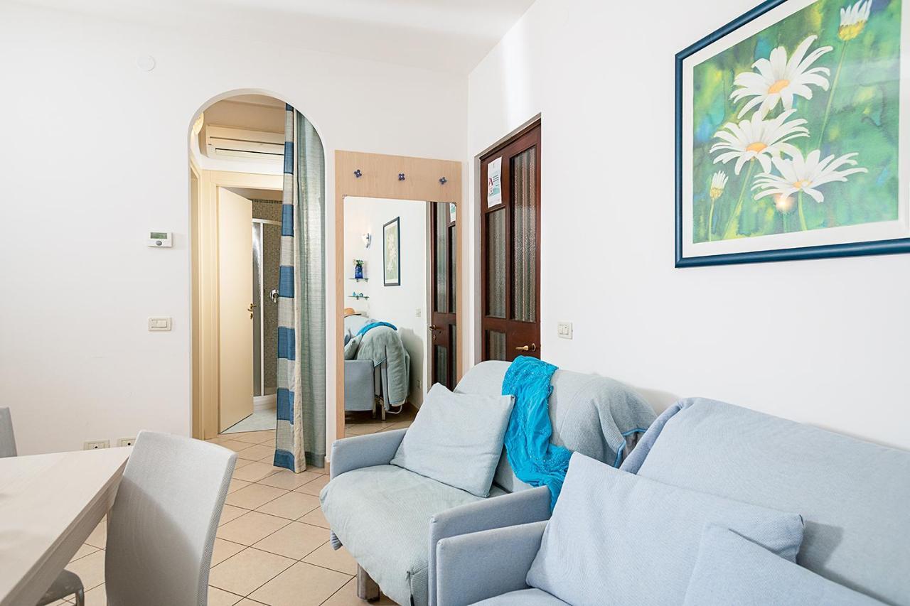 APARTMENTS BLUE VIEW - Regarda Travel Bardolino Zewnętrze zdjęcie